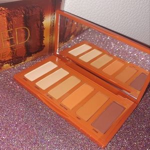 Naked petite Heat Eyeshadow Palette Urban Decay